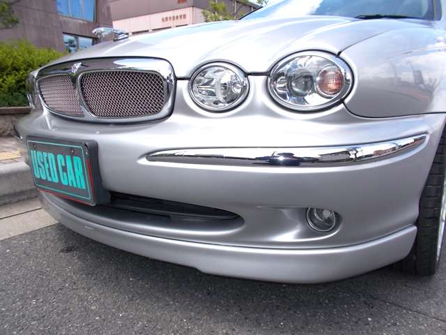 2003 Jaguar X-Type – thumbnail 4