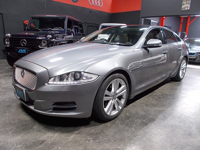 2011 Jaguar XJ