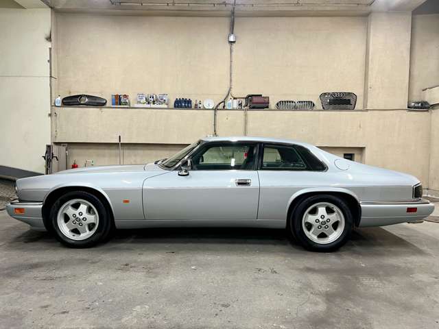 1994 Jaguar XJ Series Coupe – thumbnail 3