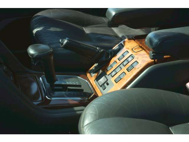 2001 Land Rover Range Rover – thumbnail 2