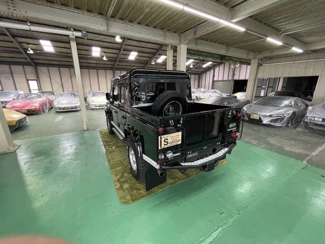 2002 Land Rover Defender – thumbnail 2