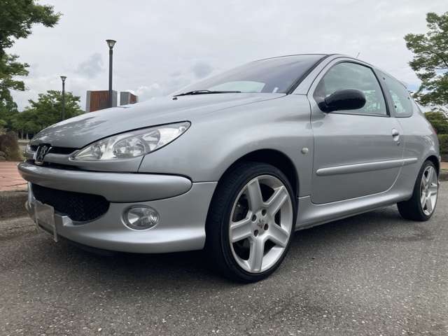 2003 Peugeot 206 – thumbnail 3