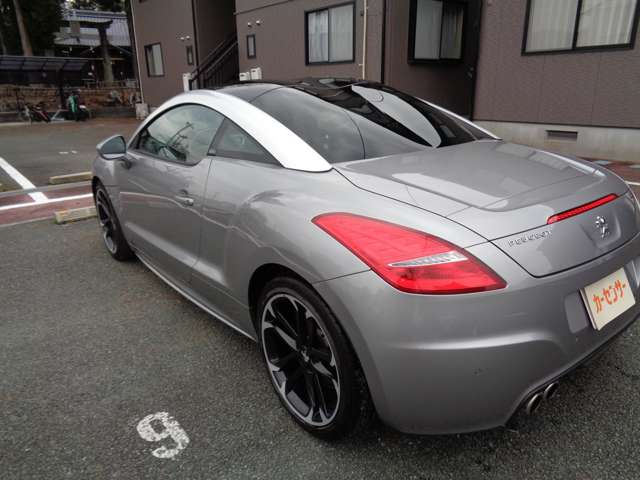 2011 Peugeot RCZ – thumbnail 4