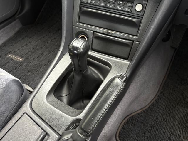 1999 Nissan Skyline – thumbnail 4