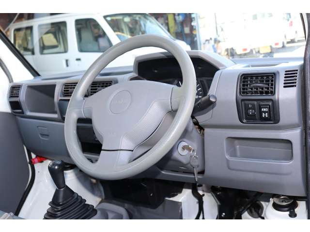 2007 Nissan Clipper Truck – thumbnail 2