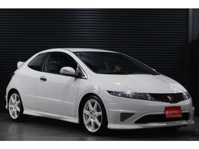 2011 Honda Civic Type R Euro – thumbnail 3