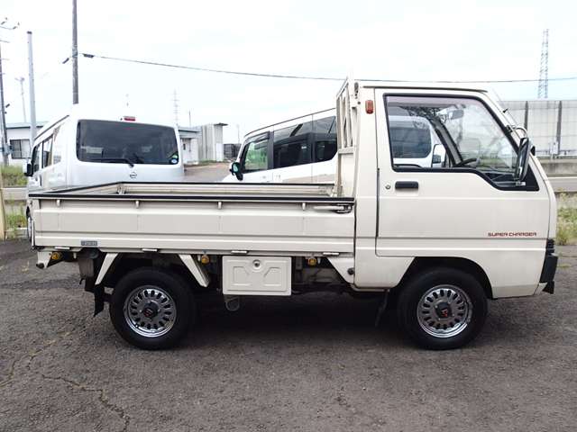 1989 Mitsubishi Minicab Truck – thumbnail 4