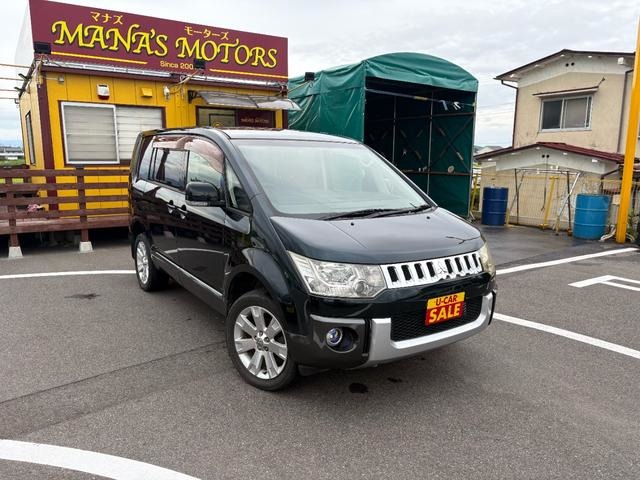 2011 Mitsubishi Delica D:5