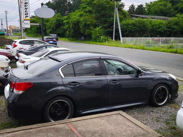 2009 Subaru Legacy B4 – thumbnail 3