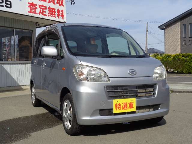 2011 Daihatsu Tanto Exe – thumbnail 3