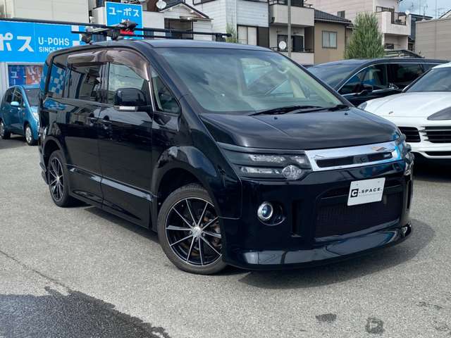 2007 Mitsubishi Delica D:5 – thumbnail 2