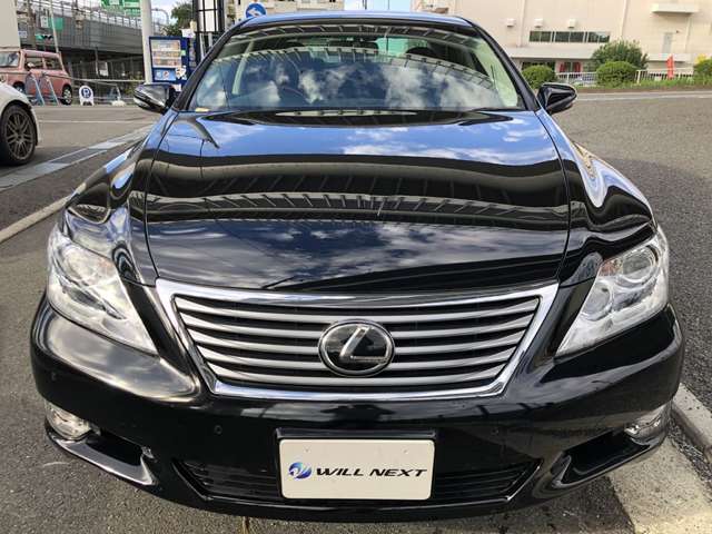 2010 Lexus LS – thumbnail 4