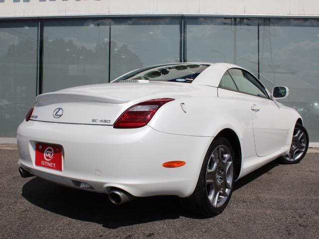 2009 Lexus SC – thumbnail 3