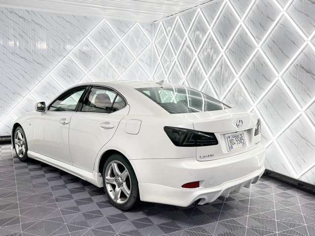 2008 Lexus IS – thumbnail 3