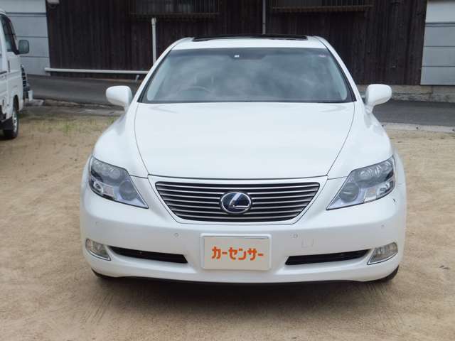 2007 Lexus LS Hybrid – thumbnail 2