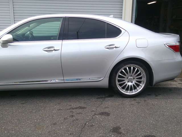 2007 Lexus LS – thumbnail 4