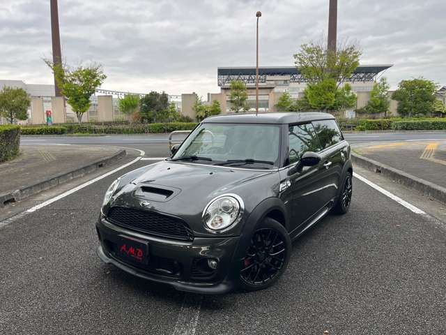 2011 MINI MINI Clubman – thumbnail 2