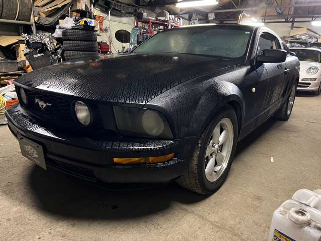 2007 Ford Mustang – thumbnail 3
