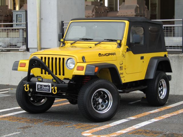 2000 Jeep Wrangler – thumbnail 3