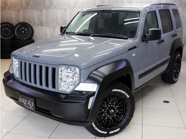 2011 Jeep Cherokee – thumbnail 2