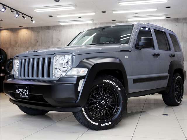 2011 Jeep Cherokee – thumbnail 3