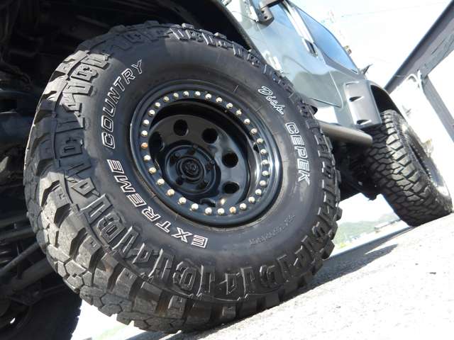 2004 Jeep Wrangler – thumbnail 2