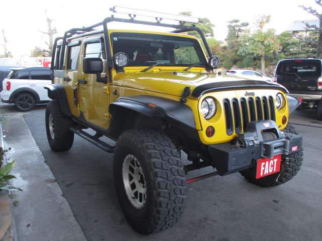 2009 Jeep Wrangler – thumbnail 3