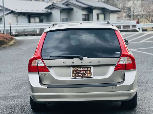 2008 Volvo V70 – thumbnail 3