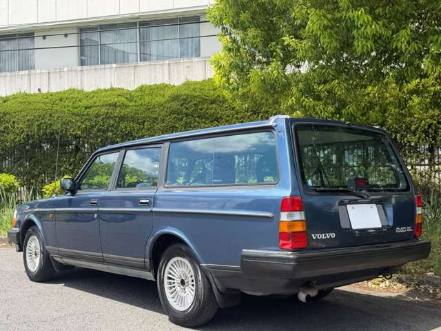 1991 Volvo 240 Estate – thumbnail 2