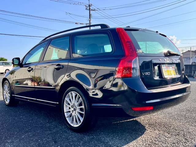 2010 Volvo V50 – thumbnail 4