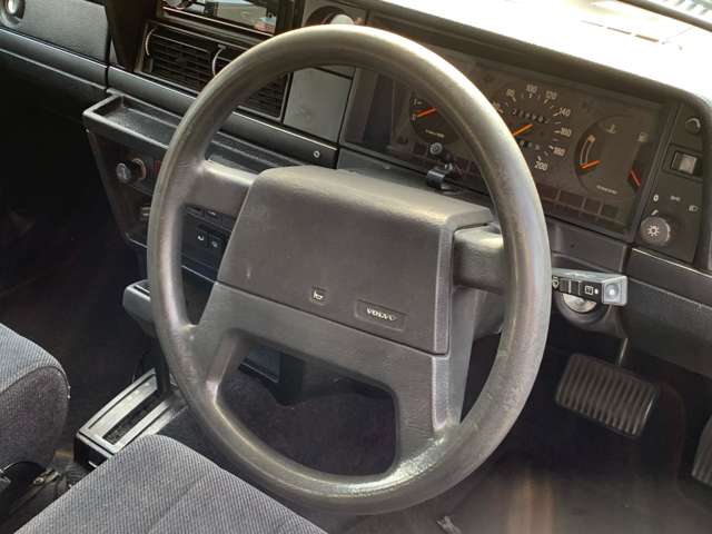 1991 Volvo 240 Estate – thumbnail 3