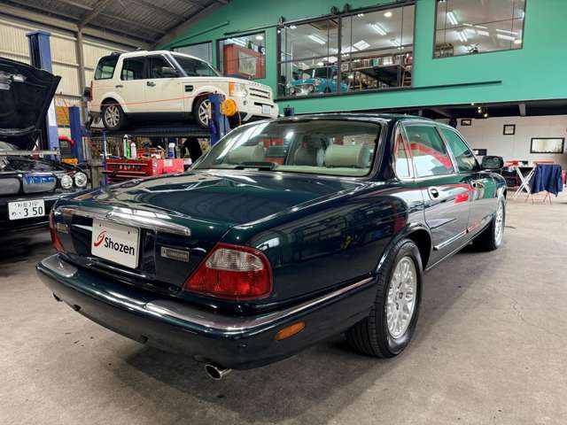 2001 Jaguar XJ – thumbnail 2