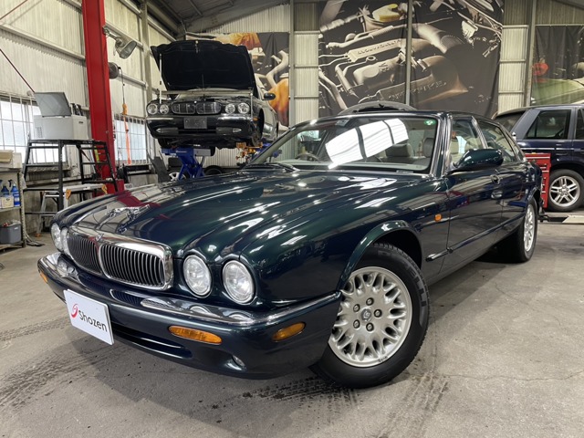 2001 Jaguar XJ