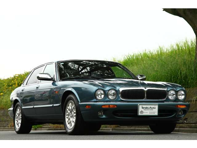 2000 Jaguar XJ – thumbnail 2