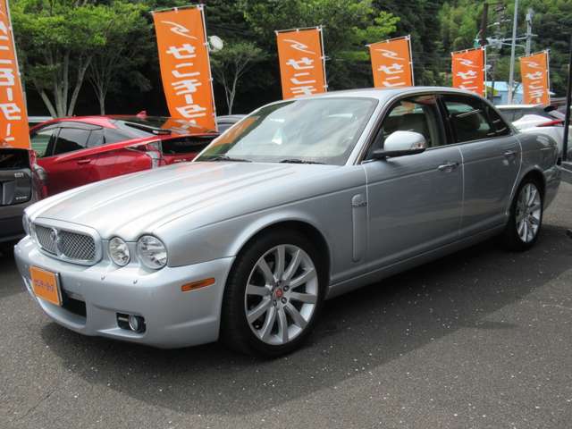 2007 Jaguar XJ – thumbnail 2