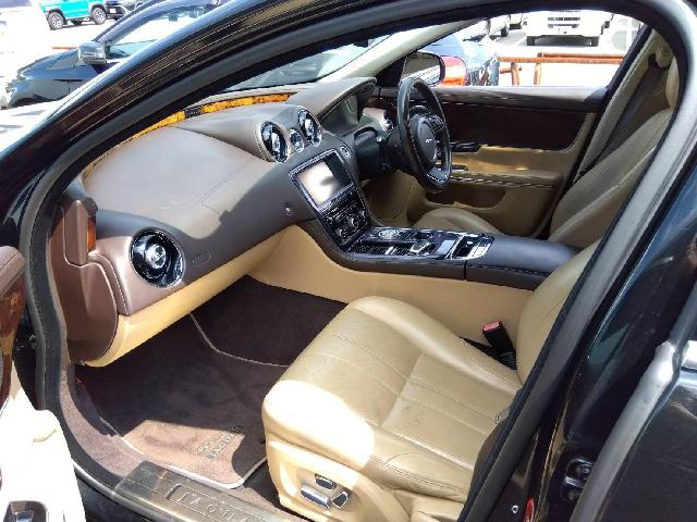 2011 Jaguar XJ – thumbnail 3