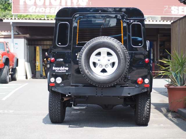 1999 Land Rover Defender – thumbnail 3