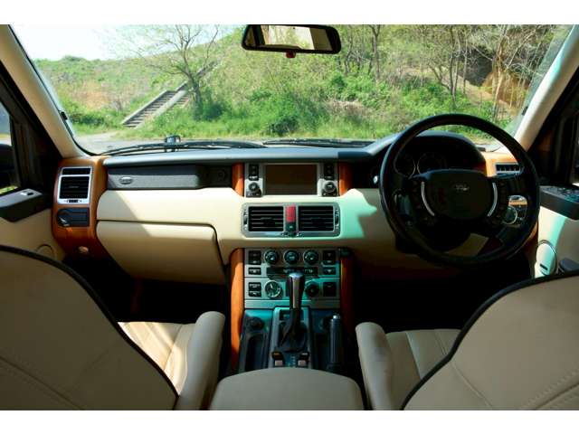 2005 Land Rover Range Rover – thumbnail 2