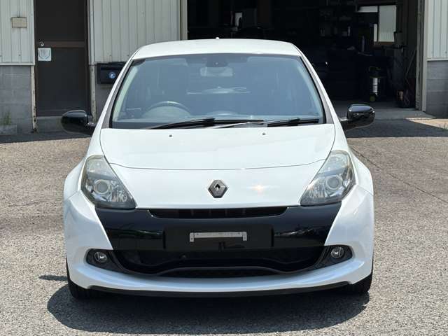 2010 Renault Lutecia – thumbnail 2