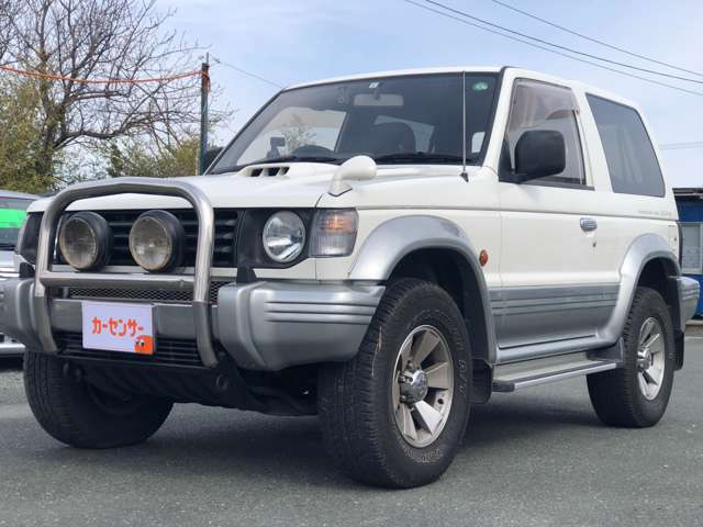 1997 Mitsubishi Pajero – thumbnail 4