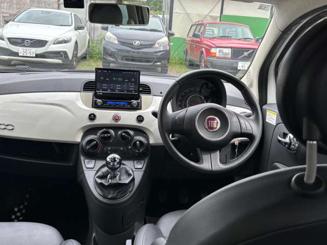 2010 Fiat 500 – thumbnail 2
