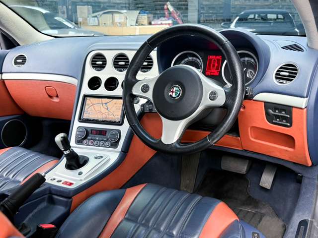 2007 Alfa Romeo Brera – thumbnail 2