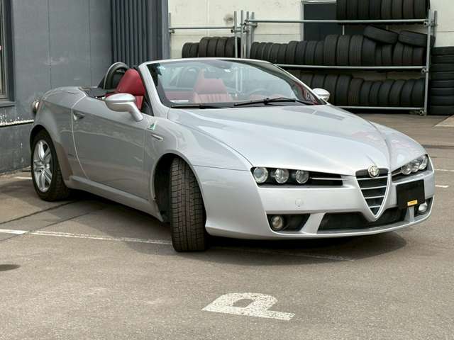 2007 Alfa Romeo Spider – thumbnail 3
