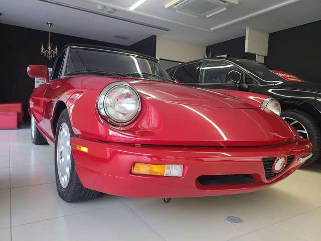 1993 Alfa Romeo Spider – thumbnail 2
