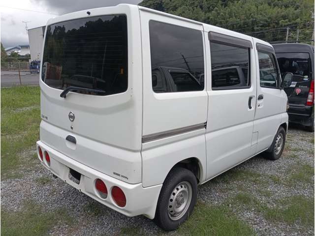 2011 Nissan Clipper – thumbnail 4