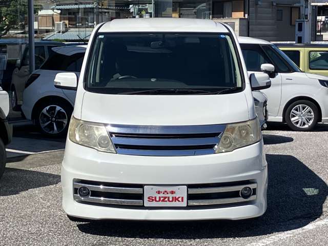 2009 Nissan Serena – thumbnail 4