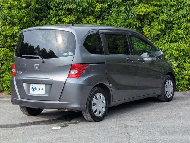2011 Honda Freed – thumbnail 3