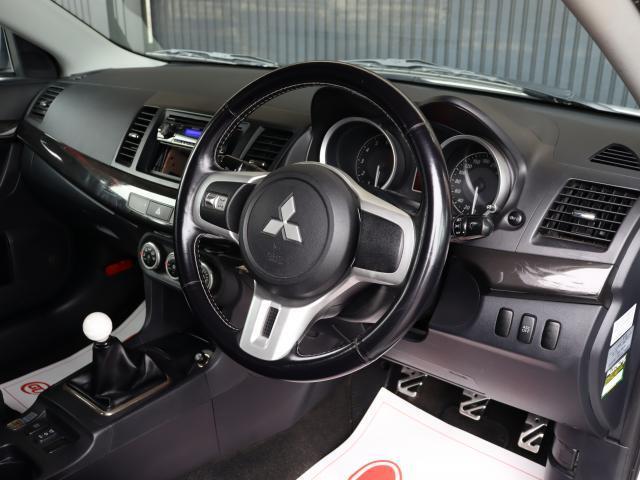 2008 Mitsubishi Lancer Evolution – thumbnail 3