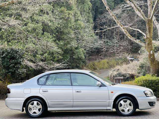 2003 Subaru Legacy B4 – thumbnail 4