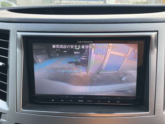2009 Subaru Legacy Touring Wagon – thumbnail 3